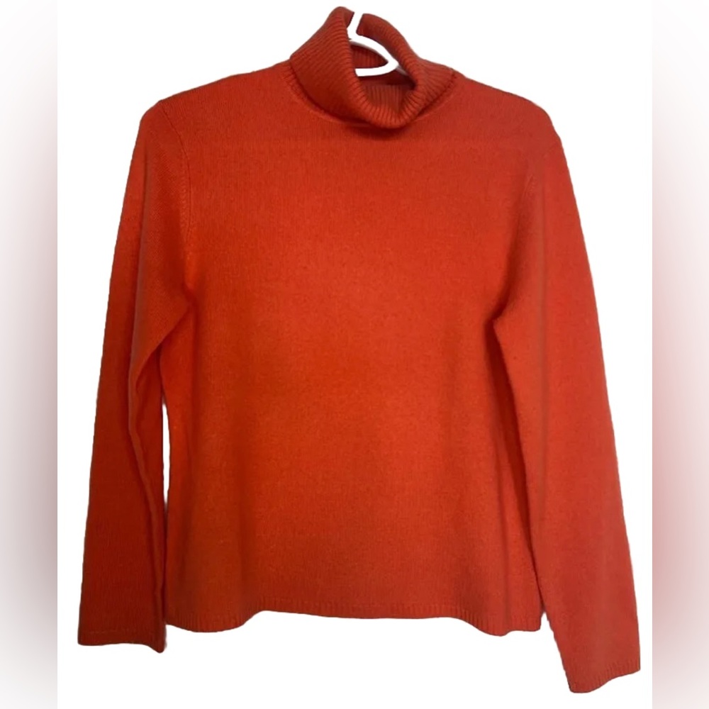 Pursuits, ltd. 100% CASHMERE Made in‎ Hong Kong 🇭🇰 Turtleneck Sweater SMALL
